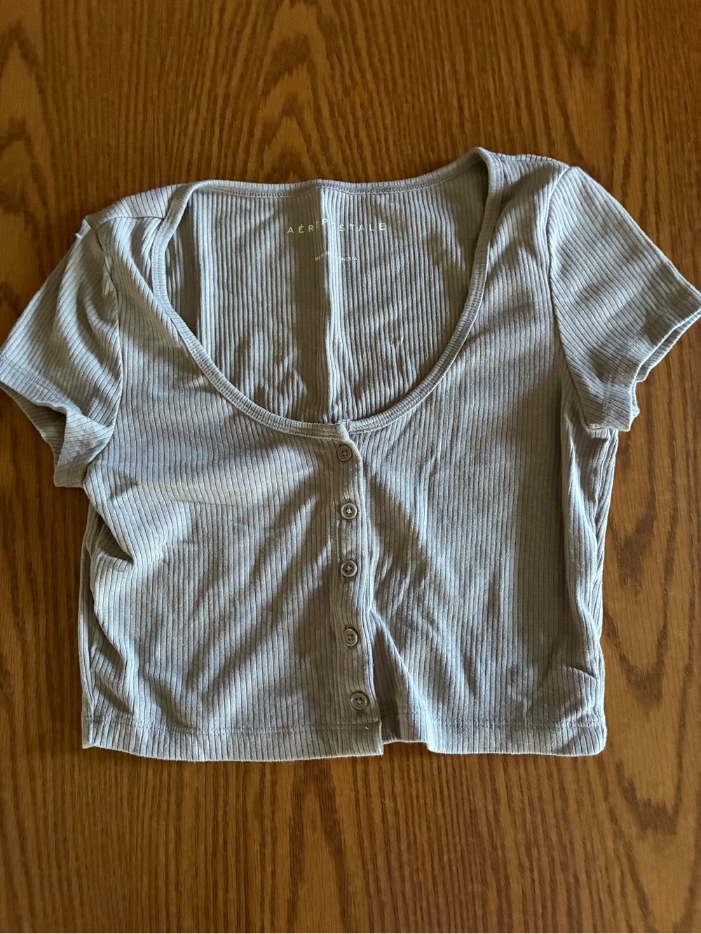 Aeropostale Light Gray Ribbed Button-Front Crop Top